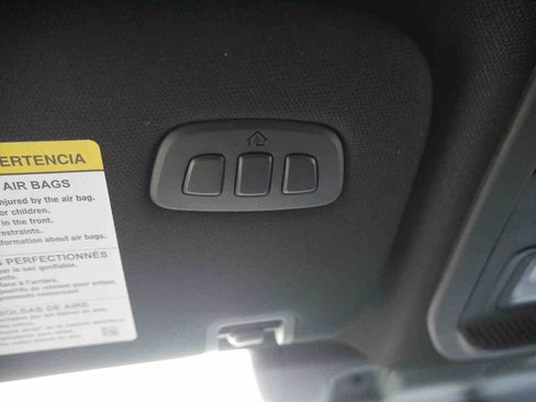 Used 2025 Ford Explorer ST-Line image 35