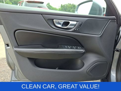 Used 2021 Volvo S60 T6 Momentum w/ Protection Package Premier AWD/4WD image 14