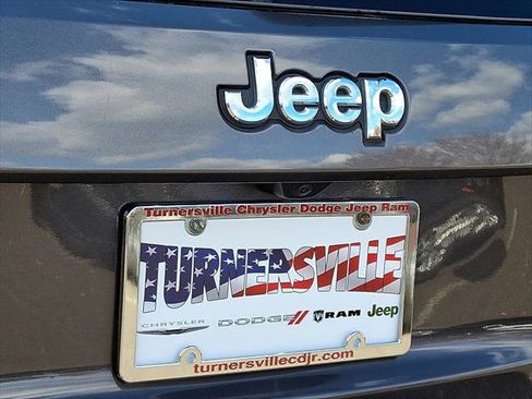 Certified 2021 Jeep Grand Cherokee Limited image 16