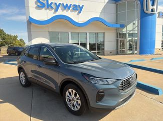 Used 2024 Ford Escape Active video 1