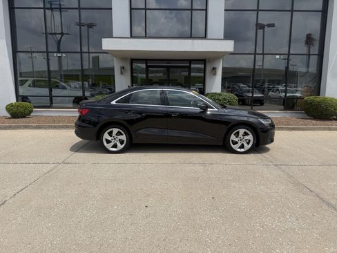 Used 2022 Audi A3 2.0T Premium FWD image 3