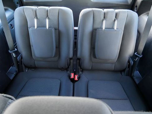 Used 2019 Ford Explorer XLT w/ Class III Trailer Tow Package image 15