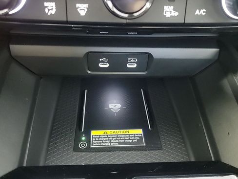 Certified 2025 Honda Accord EX-L image 32