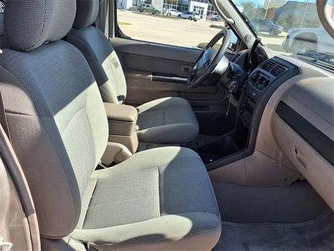 Used 2004 Nissan Frontier XE w/ (VTP) Value Truck Pkg image 17