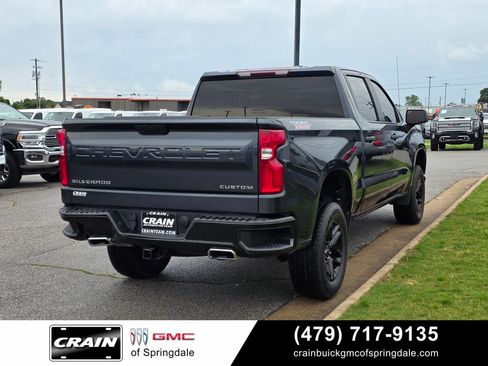 Used 2021 Chevrolet Silverado 1500 Custom Trail Boss AWD/4WD image 6