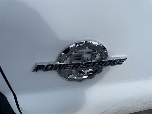 Used 2011 Ford F550 4x4 Regular Cab Super Duty w/ Payload Upgrade Pkg image 11