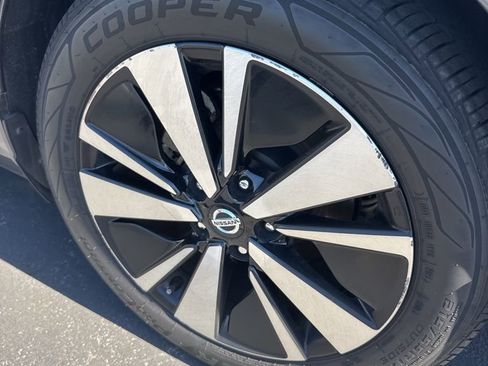 Certified 2022 Nissan Altima 2.5 SV image 7