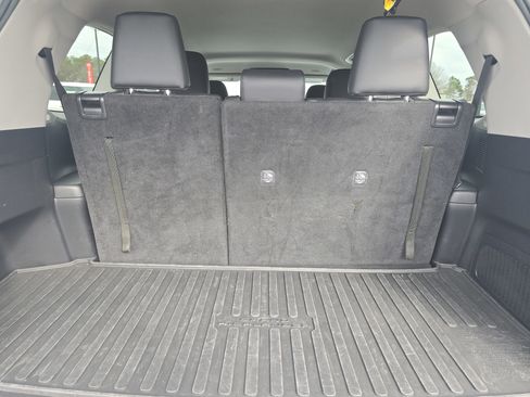 Certified 2024 Toyota Grand Highlander XLE image 12