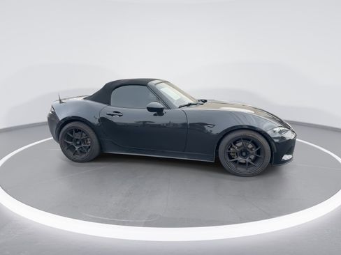 Used 2021 MAZDA MX-5 Miata Sport image 10