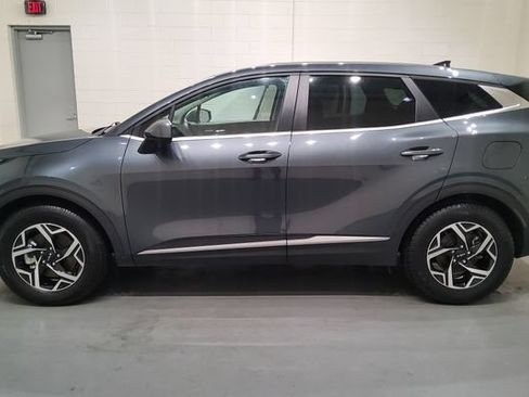 Used 2024 Kia Sportage LX FWD image 5