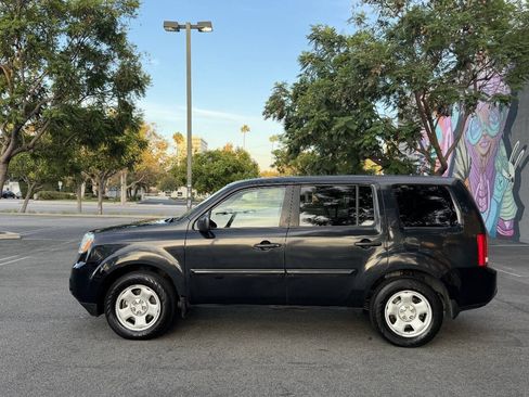 Used 2013 Honda Pilot LX image 2