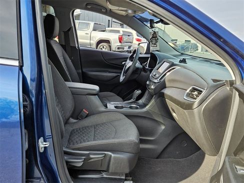 Used 2020 Chevrolet Equinox LT image 13