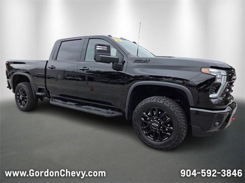 Used 2025 Chevrolet Silverado 2500 LTZ w/ Trail Boss Package image 8