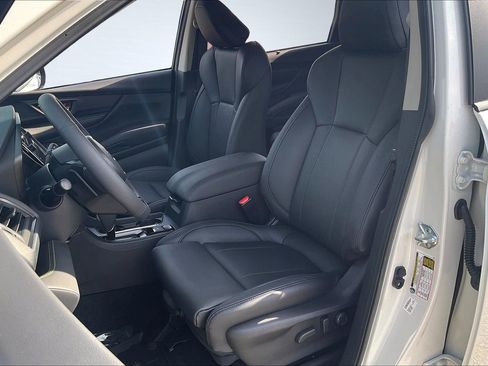 New 2025 Subaru Ascent Bronze Edition w/ Popular Package #2 image 9