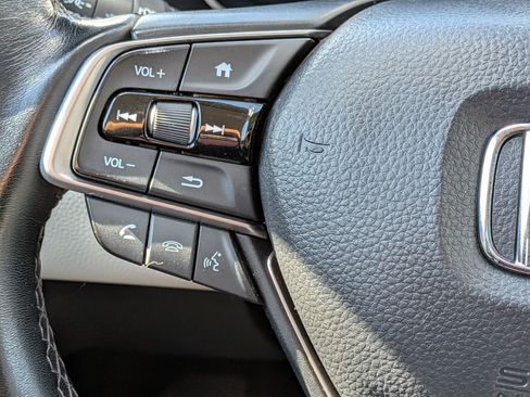 Certified 2022 Honda Accord EX-L image 15