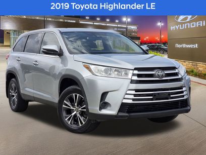 Used 2019 Toyota Highlander LE