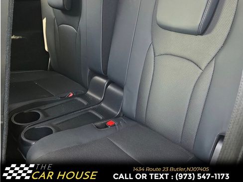Used 2022 Lexus RX 350L Premium w/ Premium Package AWD/4WD image 6