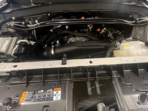 Used 2025 Ford Explorer Platinum w/ LUX Leather Package image 31