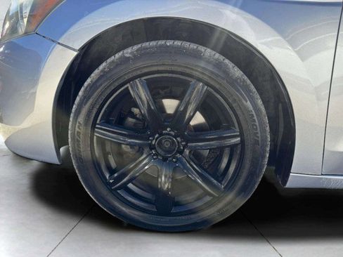 Used 2010 Honda Accord EX-L image 75