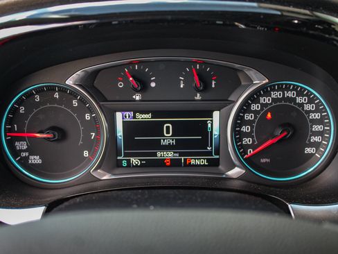 Used 2018 Chevrolet Traverse Premier w/ Redline Edition AWD/4WD image 31
