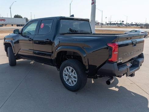 New 2026 Toyota Tacoma SR image 15