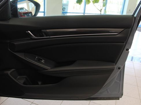 Certified 2022 Honda Accord Sport image 25