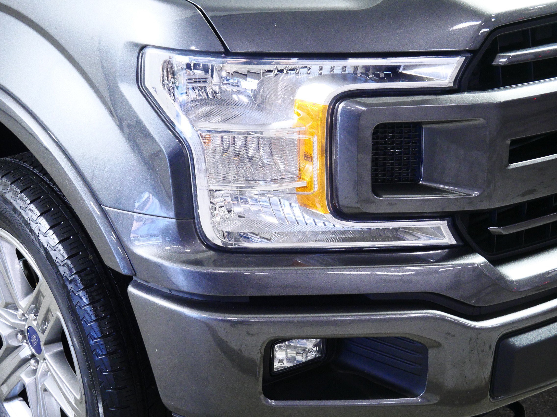 Used 2018 Ford F150 4x4 SuperCrew image 16