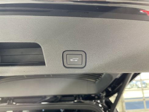 New 2026 Buick Enclave Preferred w/ Power Package image 16