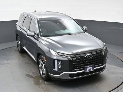 Certified 2023 Hyundai Palisade SEL w/ Winter Package AWD/4WD image 41