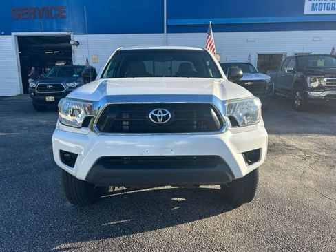 Used 2013 Toyota Tacoma Base image 3