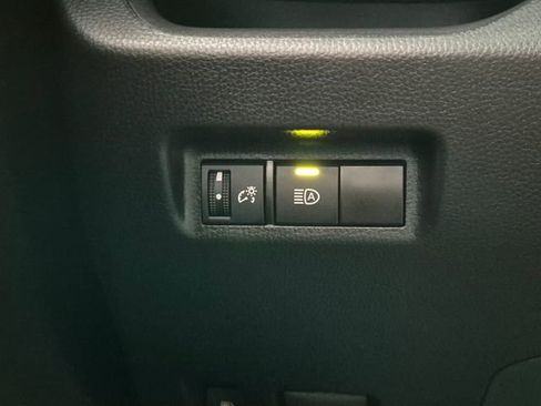 Certified 2024 Toyota RAV4 LE AWD/4WD image 19