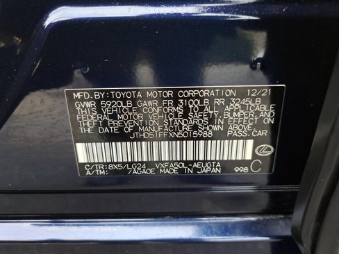 Used 2022 Lexus LS 500 w/ Interior Upgrade Package RWD image 39