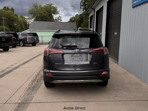 Used 2016 Toyota RAV4 XLE FWD image 8