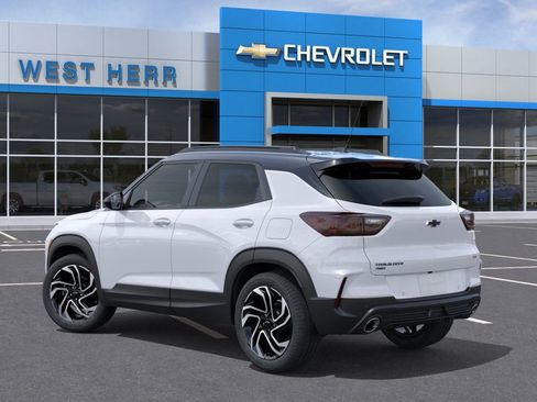 New 2026 Chevrolet TrailBlazer RS image 3