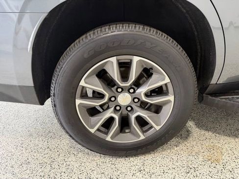 Used 2022 Chevrolet Tahoe LT AWD/4WD image 32