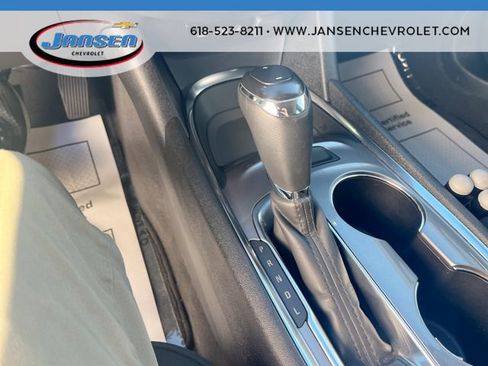 Used 2019 Chevrolet Malibu LT image 15