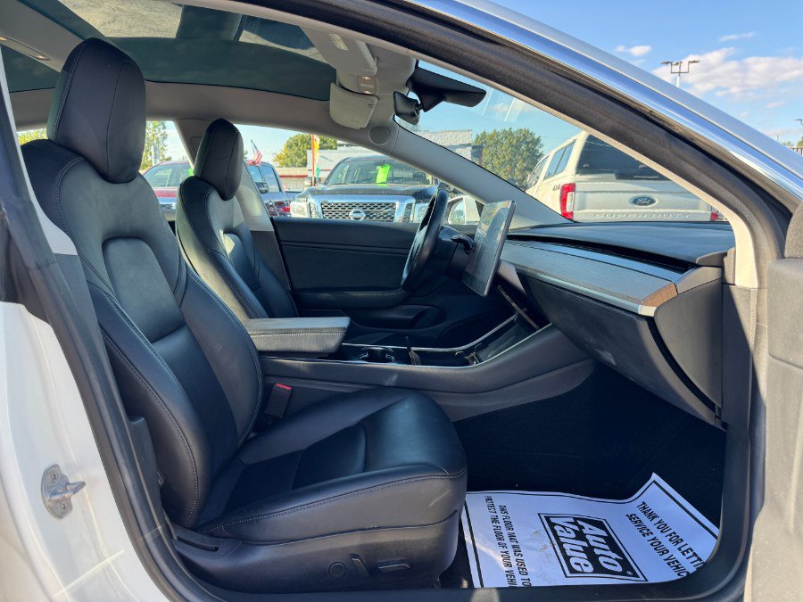 Used 2018 Tesla Model 3 Long Range RWD image 18