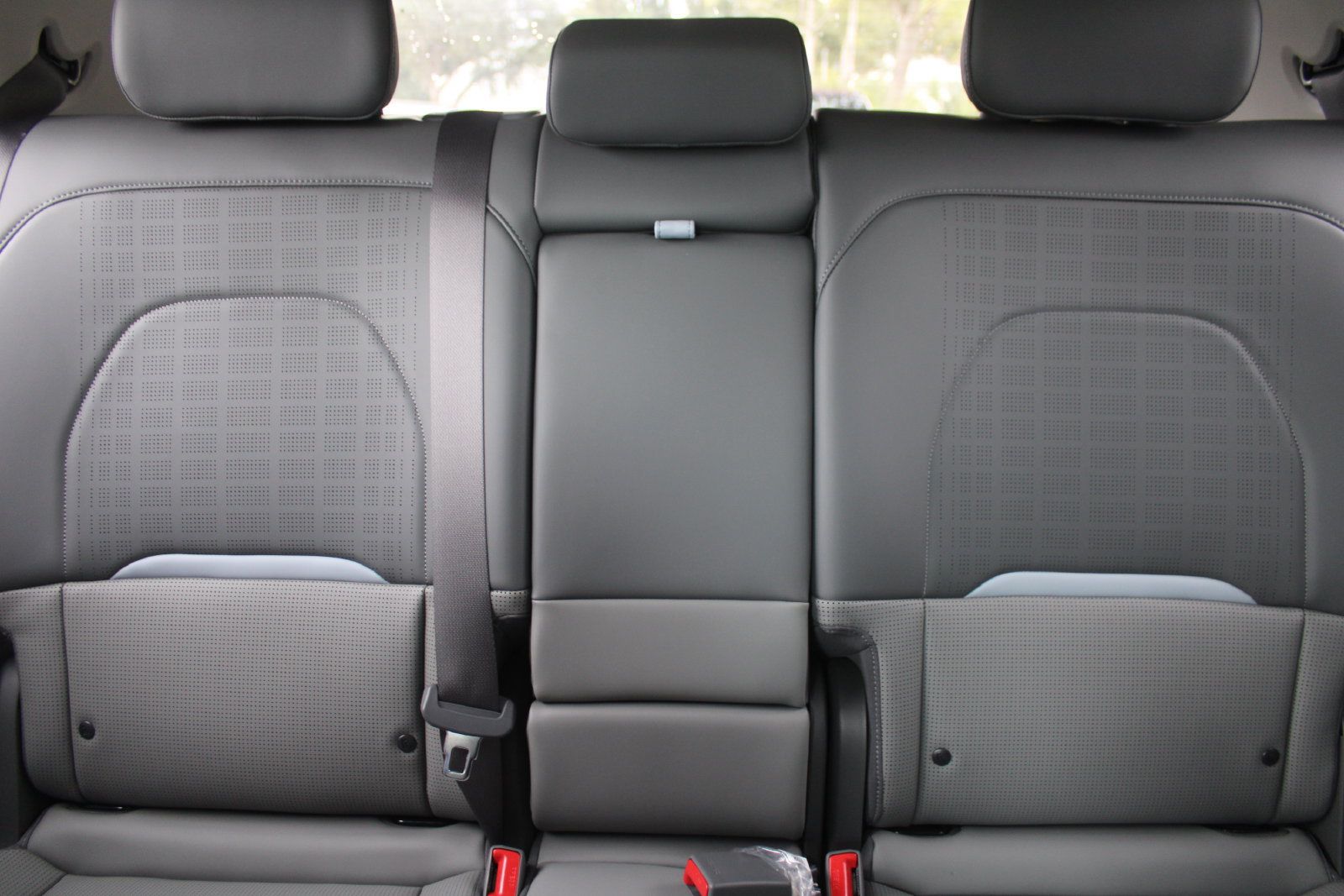 New 2027 Kia EV3 Wind FWD image 56