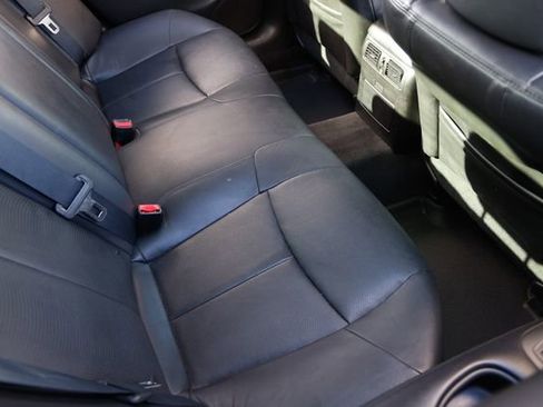 Used 2017 INFINITI Q70 3.7 image 12