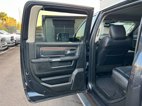 Used 2018 RAM 2500 Laramie w/ Off Road Package image 38