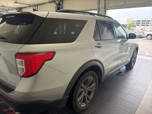 Used 2023 Ford Explorer XLT w/ Equipment Group 202A AWD/4WD image 5