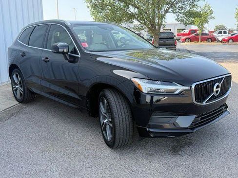 Used 2020 Volvo XC60 T5 Momentum w/ Protection Package Premier FWD image 15