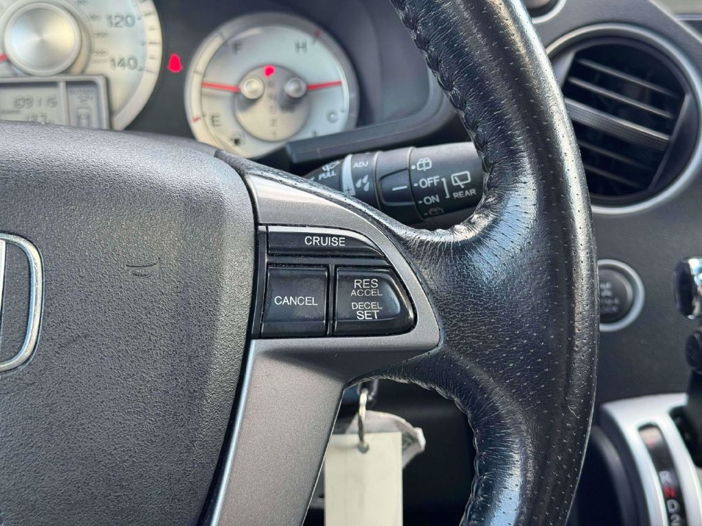Used 2011 Honda Pilot EX-L image 25