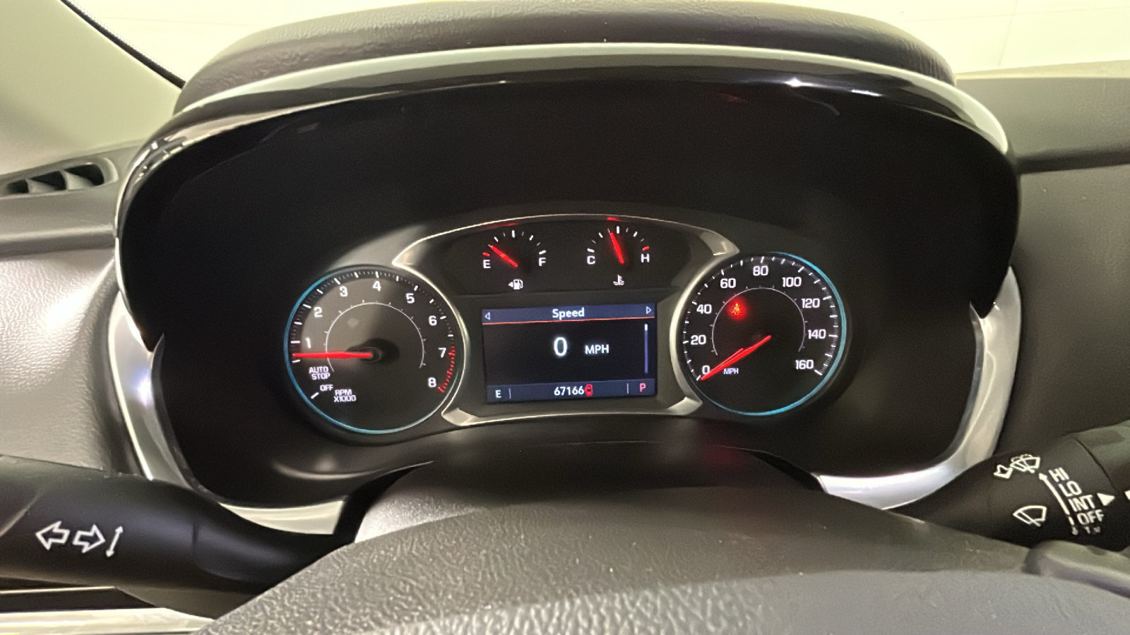 Used 2021 Chevrolet Traverse LT FWD image 21