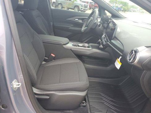 New 2026 Chevrolet Equinox EV LT image 10