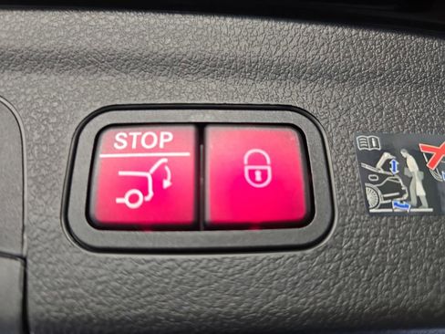 New 2026 Mercedes-Benz GLE 350 4MATIC image 14