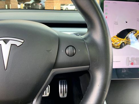 Used 2019 Tesla Model 3 Standard Range image 23