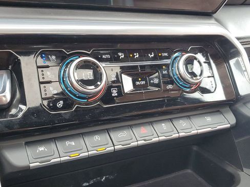 Used 2022 GMC Sierra 1500 Denali Ultimate image 26