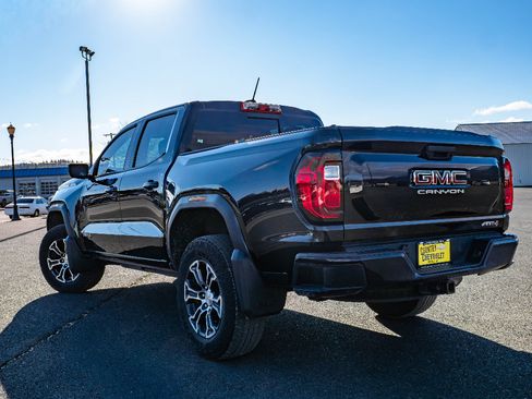 Used 2024 GMC Canyon AT4 AWD/4WD image 33