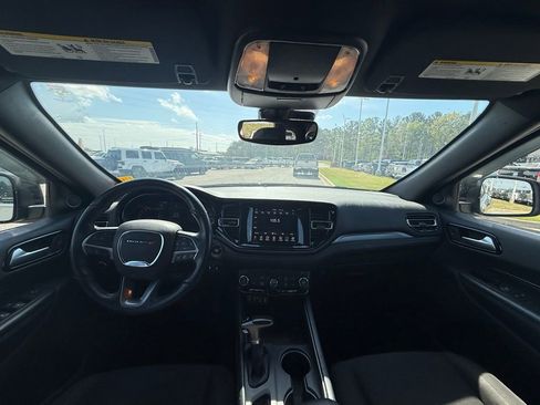 Used 2023 Dodge Durango SXT Launch Edition image 12